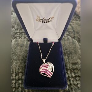 Select Jewelers Set of necklace and earrings